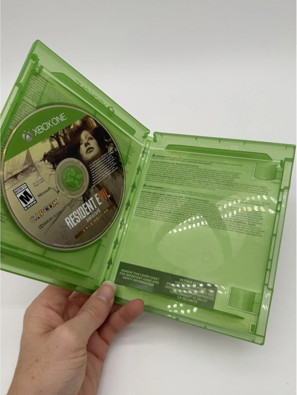 RESIDENT EVIL biohazard GOLD EDITION (Microsoft Xbox One, 2017) Disc Only